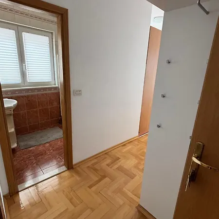 Spomenka Apartment *