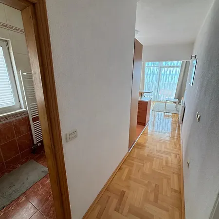 Spomenka Apartment