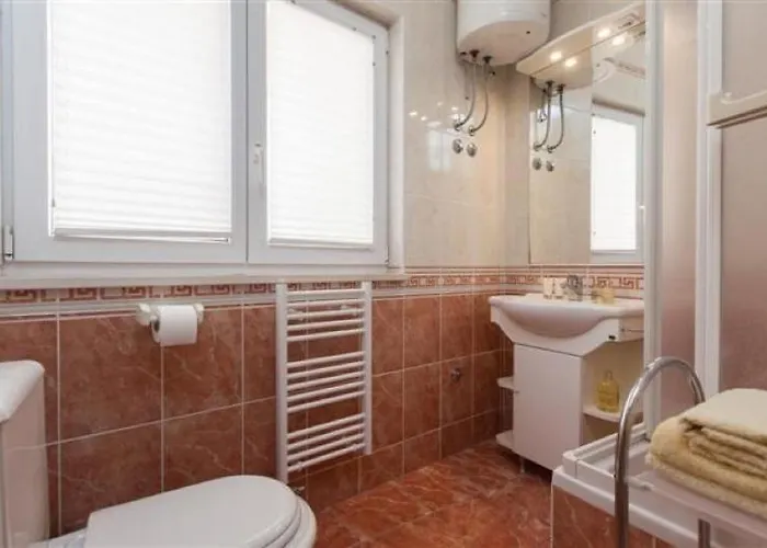 Spomenka Apartamento *